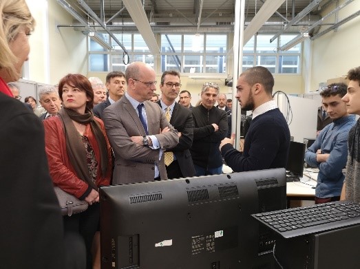 Jean-Michel BLANQUER  a visité le Campus des Métiers et Qualifications Lumière