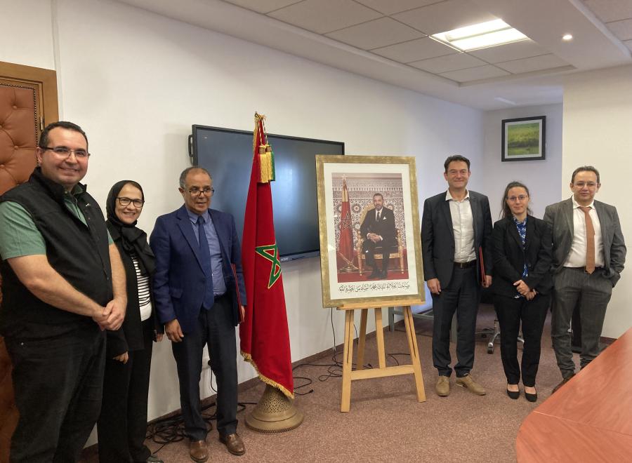 Signature partenariat Maroc EMI.jpg